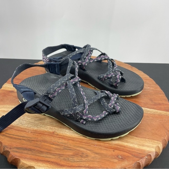 Chaco ZX/2 Classic Womens 6 York Eclipse Blue & Purple Toe Loop Sandals Gorpcore - Picture 1 of 6